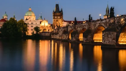 Prag putovanje avionom 4 dana | Direktan let iz Zagreba